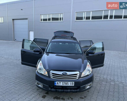 Сірий Субару Аутбек, об'ємом двигуна 2.46 л та пробігом 230 тис. км за 8300 $, фото 19 на Automoto.ua