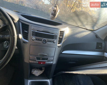 Серый Субару Аутбек, объемом двигателя 2 л и пробегом 1 тыс. км за 3000 $, фото 11 на Automoto.ua