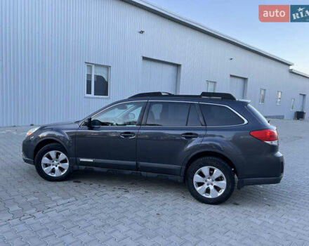 Сірий Субару Аутбек, об'ємом двигуна 2.46 л та пробігом 230 тис. км за 8300 $, фото 7 на Automoto.ua