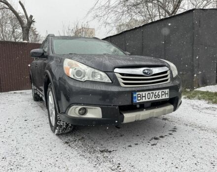 Серый Субару Аутбек, объемом двигателя 2.5 л и пробегом 300 тыс. км за 7900 $, фото 5 на Automoto.ua