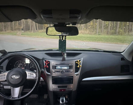 Серый Субару Аутбек, объемом двигателя 2.46 л и пробегом 198 тыс. км за 8750 $, фото 16 на Automoto.ua