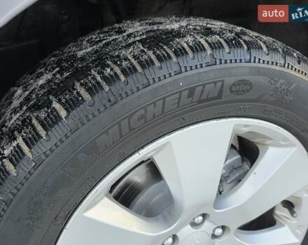 Серый Субару Аутбек, объемом двигателя 2.5 л и пробегом 219 тыс. км за 8333 $, фото 19 на Automoto.ua