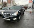 Серый Субару Аутбек, объемом двигателя 2.5 л и пробегом 318 тыс. км за 9500 $, фото 1 на Automoto.ua