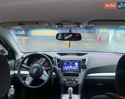 Сірий Субару Аутбек, об'ємом двигуна 2.46 л та пробігом 273 тис. км за 9500 $, фото 5 на Automoto.ua