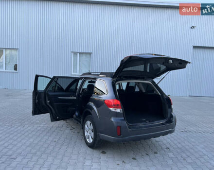 Сірий Субару Аутбек, об'ємом двигуна 2.46 л та пробігом 230 тис. км за 8300 $, фото 25 на Automoto.ua