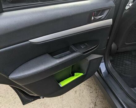 Сірий Субару Аутбек, об'ємом двигуна 2.46 л та пробігом 200 тис. км за 10200 $, фото 34 на Automoto.ua