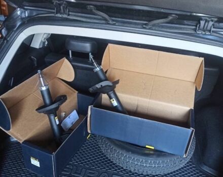 Серый Субару Аутбек, объемом двигателя 2.5 л и пробегом 201 тыс. км за 11000 $, фото 11 на Automoto.ua