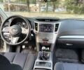 Серый Субару Аутбек, объемом двигателя 2 л и пробегом 300 тыс. км за 5301 $, фото 2 на Automoto.ua