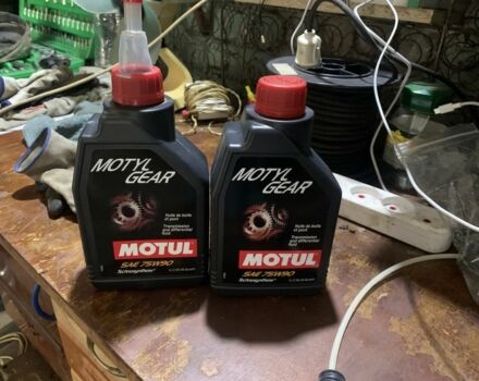 Серый Субару Аутбек, объемом двигателя 2.5 л и пробегом 201 тыс. км за 11000 $, фото 9 на Automoto.ua