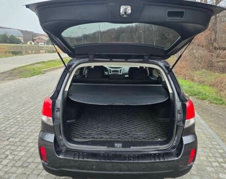 Сірий Субару Аутбек, об'ємом двигуна 2.5 л та пробігом 177 тис. км за 8400 $, фото 5 на Automoto.ua