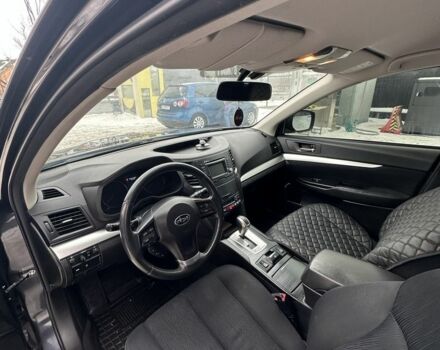 Сірий Субару Аутбек, об'ємом двигуна 2 л та пробігом 170 тис. км за 11500 $, фото 4 на Automoto.ua