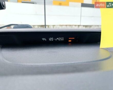 Серый Субару Аутбек, объемом двигателя 2.46 л и пробегом 215 тыс. км за 12150 $, фото 7 на Automoto.ua