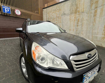 Серый Субару Аутбек, объемом двигателя 2.46 л и пробегом 225 тыс. км за 8900 $, фото 3 на Automoto.ua