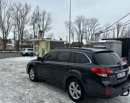 Сірий Субару Аутбек, об'ємом двигуна 2 л та пробігом 170 тис. км за 11000 $, фото 4 на Automoto.ua