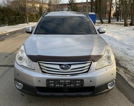 Сірий Субару Аутбек, об'ємом двигуна 2.5 л та пробігом 426 тис. км за 9500 $, фото 1 на Automoto.ua