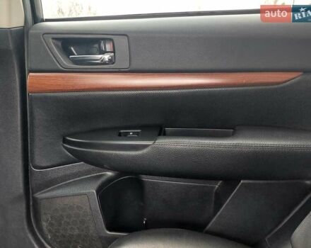 Сірий Субару Аутбек, об'ємом двигуна 2.46 л та пробігом 215 тис. км за 13250 $, фото 37 на Automoto.ua