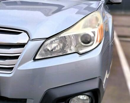 Сірий Субару Аутбек, об'ємом двигуна 2.46 л та пробігом 215 тис. км за 13250 $, фото 4 на Automoto.ua