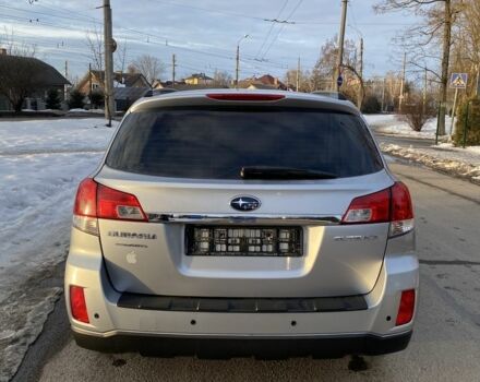Сірий Субару Аутбек, об'ємом двигуна 2.5 л та пробігом 426 тис. км за 9500 $, фото 3 на Automoto.ua