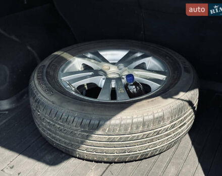 Серый Субару Аутбек, объемом двигателя 2.46 л и пробегом 296 тыс. км за 9400 $, фото 11 на Automoto.ua