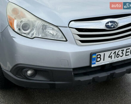 Сірий Субару Аутбек, об'ємом двигуна 2.46 л та пробігом 258 тис. км за 9000 $, фото 4 на Automoto.ua