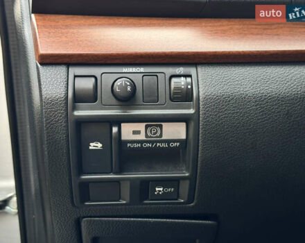 Серый Субару Аутбек, объемом двигателя 2.46 л и пробегом 297 тыс. км за 9300 $, фото 15 на Automoto.ua