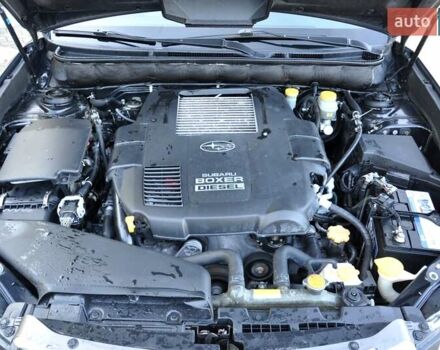 Сірий Субару Аутбек, об'ємом двигуна 2 л та пробігом 251 тис. км за 6800 $, фото 37 на Automoto.ua