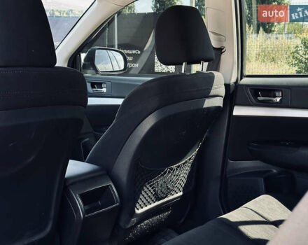 Серый Субару Аутбек, объемом двигателя 2.46 л и пробегом 296 тыс. км за 9400 $, фото 13 на Automoto.ua