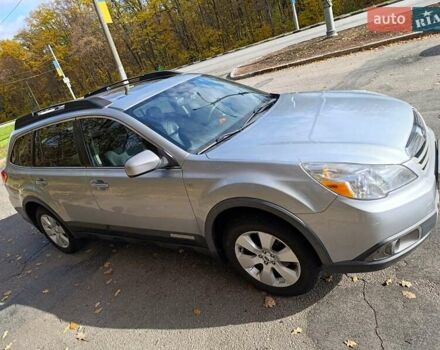 Серый Субару Аутбек, объемом двигателя 2.46 л и пробегом 178 тыс. км за 9999 $, фото 18 на Automoto.ua