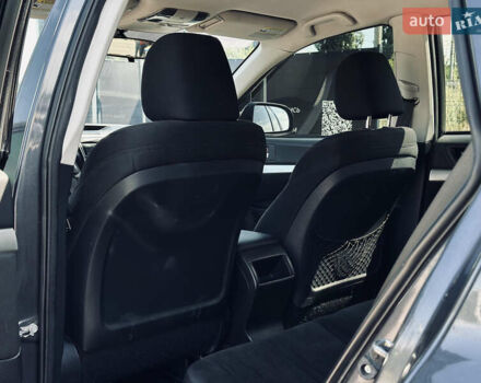 Серый Субару Аутбек, объемом двигателя 2.46 л и пробегом 296 тыс. км за 9400 $, фото 14 на Automoto.ua