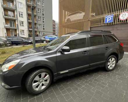 Серый Субару Аутбек, объемом двигателя 2.46 л и пробегом 225 тыс. км за 8900 $, фото 4 на Automoto.ua