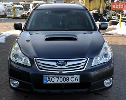 Сірий Субару Аутбек, об'ємом двигуна 2 л та пробігом 251 тис. км за 6800 $, фото 3 на Automoto.ua