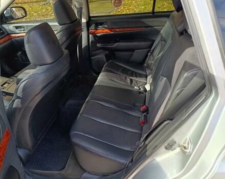 Серый Субару Аутбек, объемом двигателя 2.46 л и пробегом 178 тыс. км за 9999 $, фото 24 на Automoto.ua