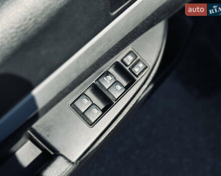 Серый Субару Аутбек, объемом двигателя 2.46 л и пробегом 296 тыс. км за 9400 $, фото 19 на Automoto.ua