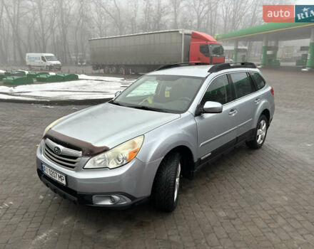 Сірий Субару Аутбек, об'ємом двигуна 2.5 л та пробігом 240 тис. км за 8900 $, фото 1 на Automoto.ua