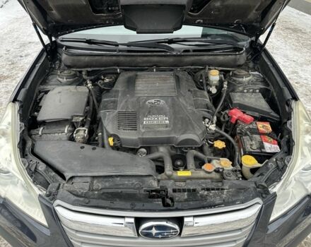 Сірий Субару Аутбек, об'ємом двигуна 2 л та пробігом 170 тис. км за 11500 $, фото 6 на Automoto.ua