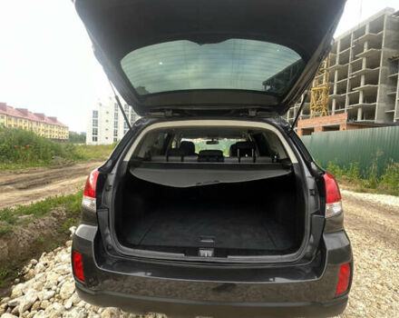Сірий Субару Аутбек, об'ємом двигуна 2 л та пробігом 240 тис. км за 7500 $, фото 37 на Automoto.ua