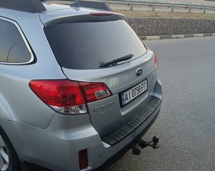Сірий Субару Аутбек, об'ємом двигуна 2.46 л та пробігом 170 тис. км за 10700 $, фото 5 на Automoto.ua