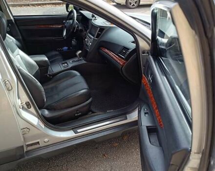 Серый Субару Аутбек, объемом двигателя 2.46 л и пробегом 178 тыс. км за 9999 $, фото 33 на Automoto.ua