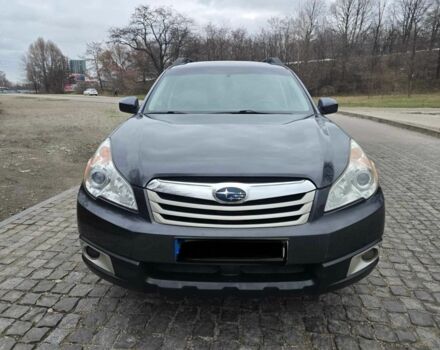 Сірий Субару Аутбек, об'ємом двигуна 2.5 л та пробігом 177 тис. км за 8400 $, фото 1 на Automoto.ua