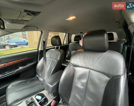 Серый Субару Аутбек, объемом двигателя 2.46 л и пробегом 225 тыс. км за 8900 $, фото 16 на Automoto.ua