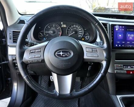 Сірий Субару Аутбек, об'ємом двигуна 2 л та пробігом 251 тис. км за 6800 $, фото 34 на Automoto.ua