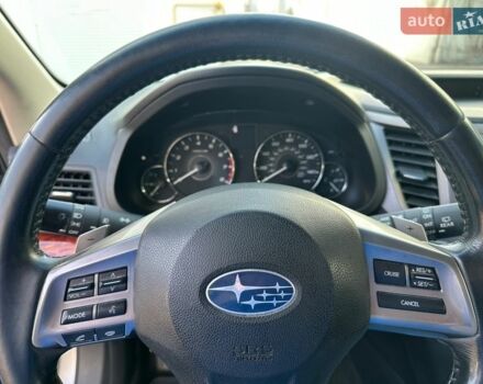 Серый Субару Аутбек, объемом двигателя 2.46 л и пробегом 290 тыс. км за 8400 $, фото 9 на Automoto.ua