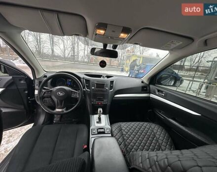 Сірий Субару Аутбек, об'ємом двигуна 2 л та пробігом 170 тис. км за 11000 $, фото 9 на Automoto.ua
