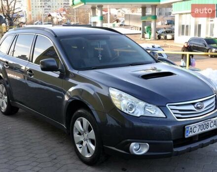 Сірий Субару Аутбек, об'ємом двигуна 2 л та пробігом 251 тис. км за 6800 $, фото 5 на Automoto.ua