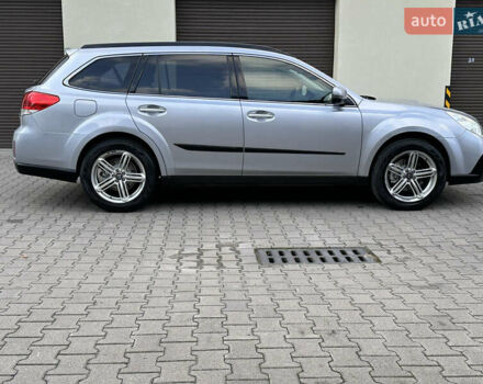 Серый Субару Аутбек, объемом двигателя 2 л и пробегом 269 тыс. км за 7950 $, фото 21 на Automoto.ua