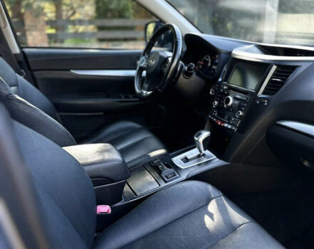 Сірий Субару Аутбек, об'ємом двигуна 2 л та пробігом 292 тис. км за 11800 $, фото 21 на Automoto.ua