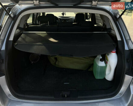 Серый Субару Аутбек, объемом двигателя 2 л и пробегом 267 тыс. км за 6800 $, фото 11 на Automoto.ua