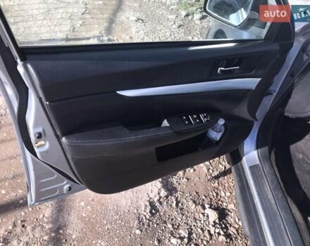 Сірий Субару Аутбек, об'ємом двигуна 2.46 л та пробігом 188 тис. км за 8200 $, фото 6 на Automoto.ua
