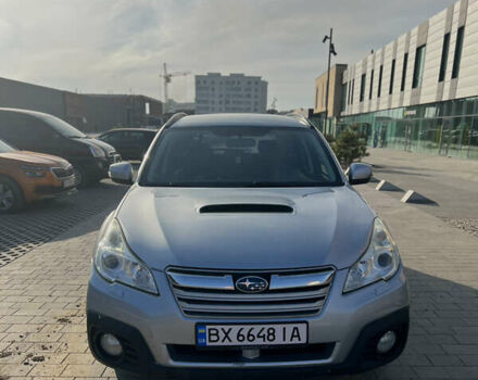 Серый Субару Аутбек, объемом двигателя 2 л и пробегом 267 тыс. км за 6800 $, фото 2 на Automoto.ua