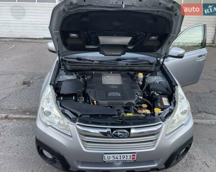 Серый Субару Аутбек, объемом двигателя 2 л и пробегом 181 тыс. км за 9999 $, фото 12 на Automoto.ua